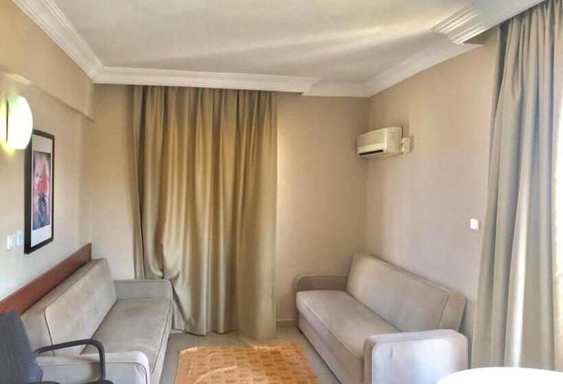 Apartamento 1 Dormitório com Sacada, Serendi Apart