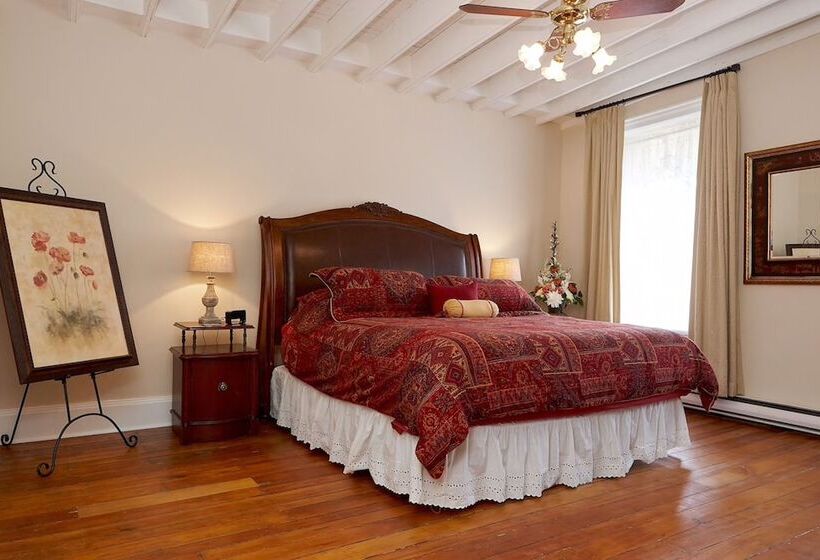Люкс, Cheltenham Suites