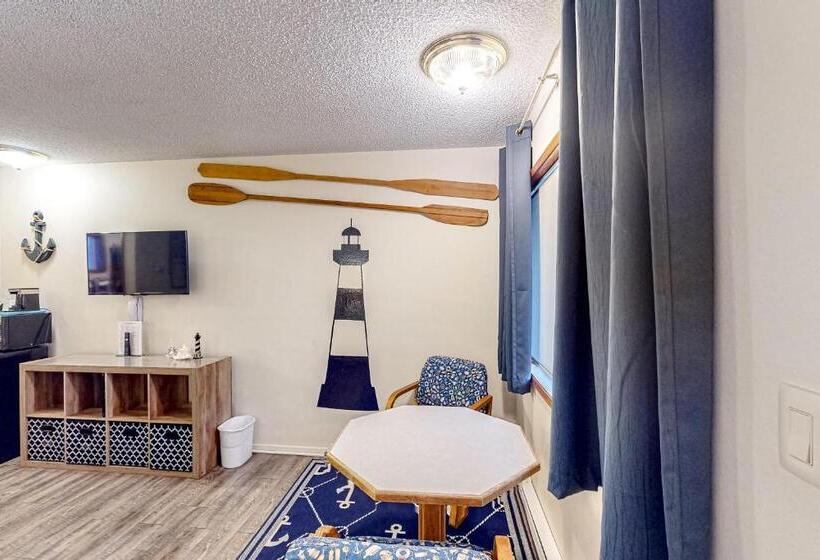 Студия Стандарт, Lamplighter Inn