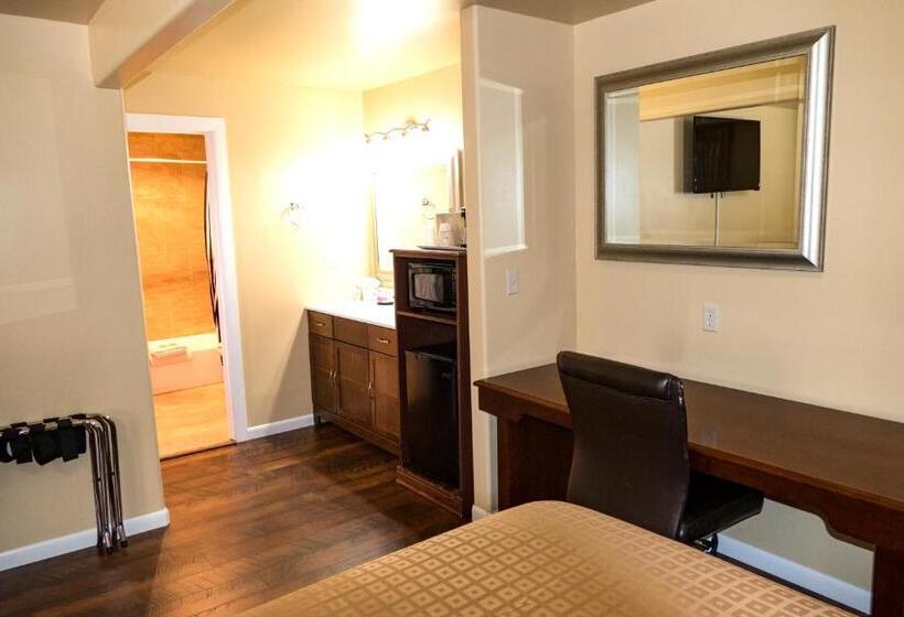 スタンダードトリプルルーム, Abram Inn & Suites