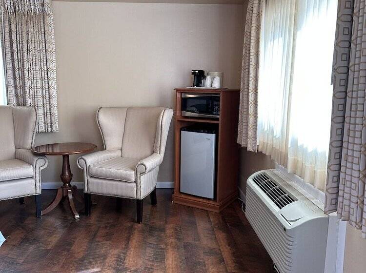 スタンダードルーム, Abram Inn & Suites