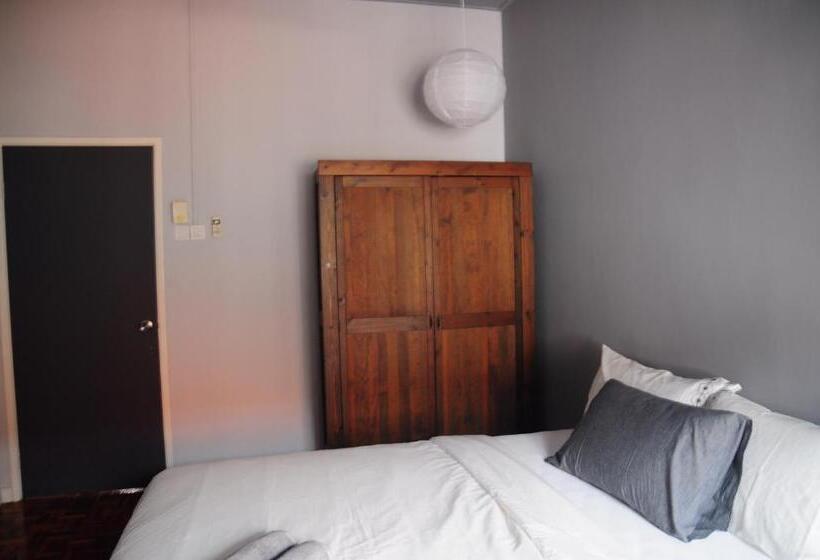 Номер Стандарт Совместная Ванная, Grayhaus Guest House