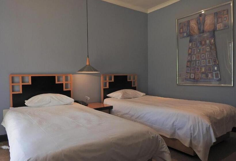 اتاق استاندارد با چشم‌انداز باغ, Willow Place Guest House