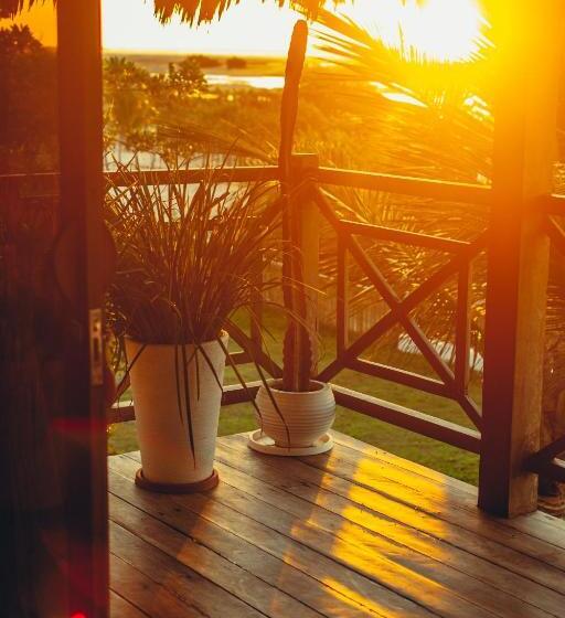 스탠다드 방갈로, Kitejuba Bungalows