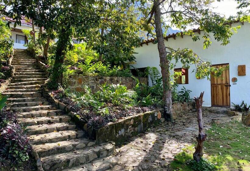 Президентский Люкс, Mundo Nuevo Eco Lodge
