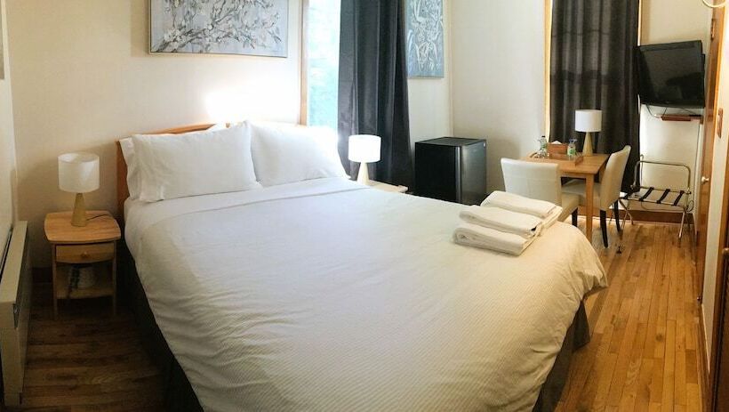 Номер Стандарт, Auberge Closjoli