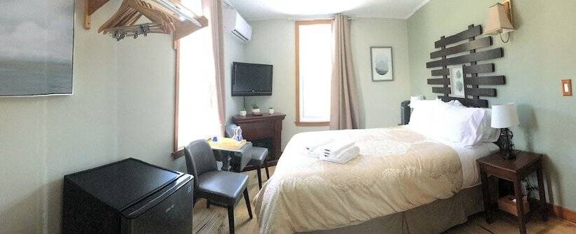 Номер Superior, Auberge Closjoli