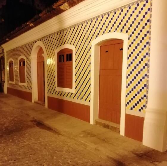 Suíte, Casa Frankie