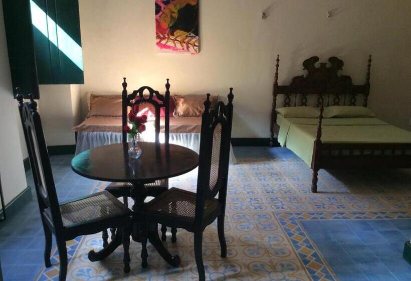 Suíte, Casa Frankie