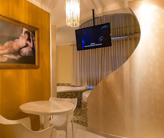 Люкс, Motel Paradiso Passo Fundo   Adults Only