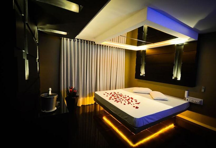 Люкс, Motel Paradiso Passo Fundo   Adults Only