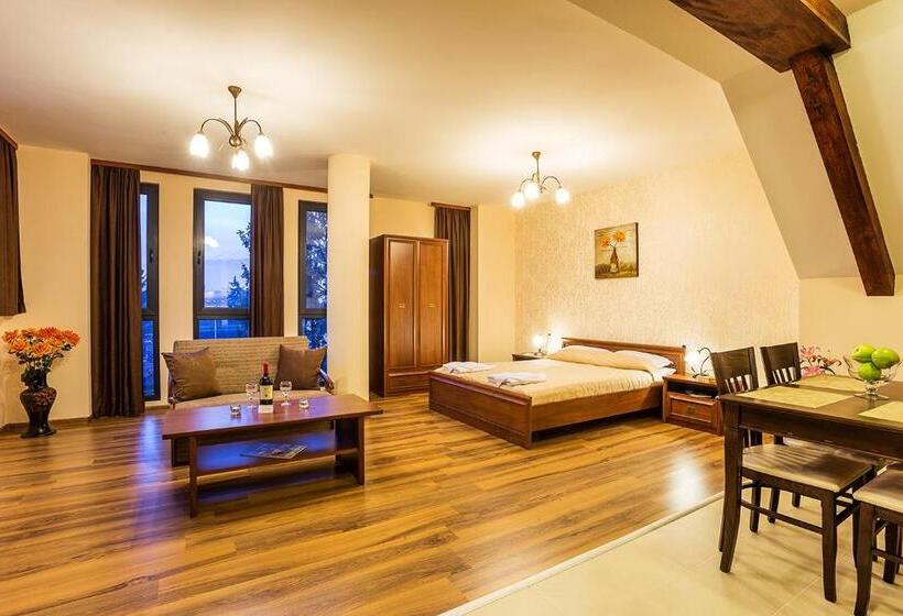 استودیوی لوکس, Apart Hotel Rosen