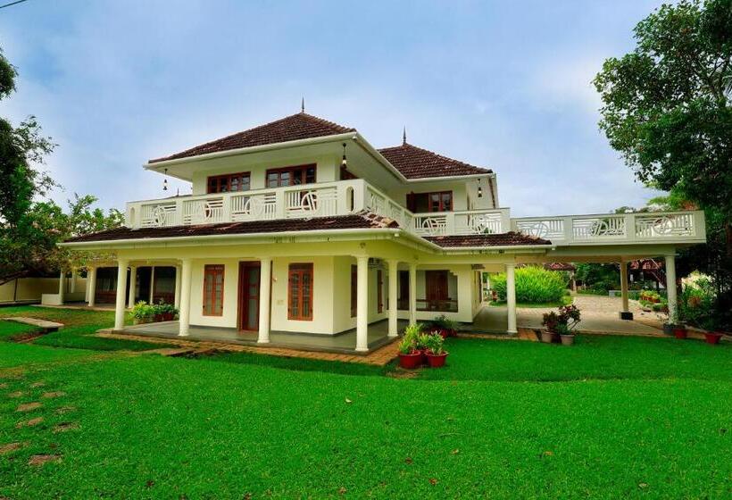 Номер Deluxe Кровать Кинг, Triveny River Palace