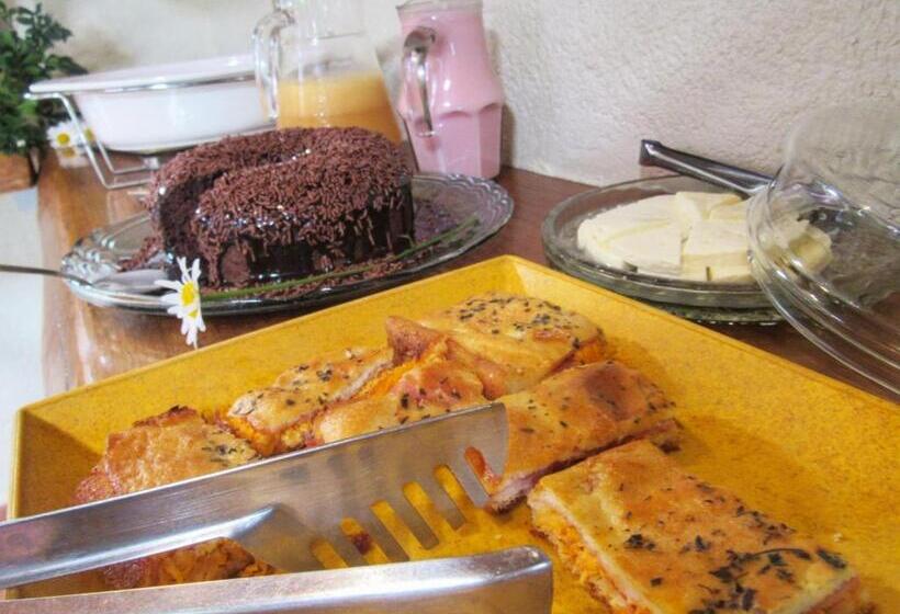 غرفة قياسية رباعية, Pousada Mandalla