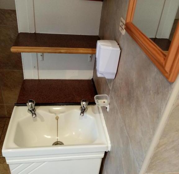 Quarto Deluxe, Tudor Lodge Guest House