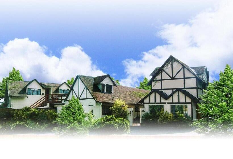 Quarto Economy Individual, Tudor Lodge Guest House