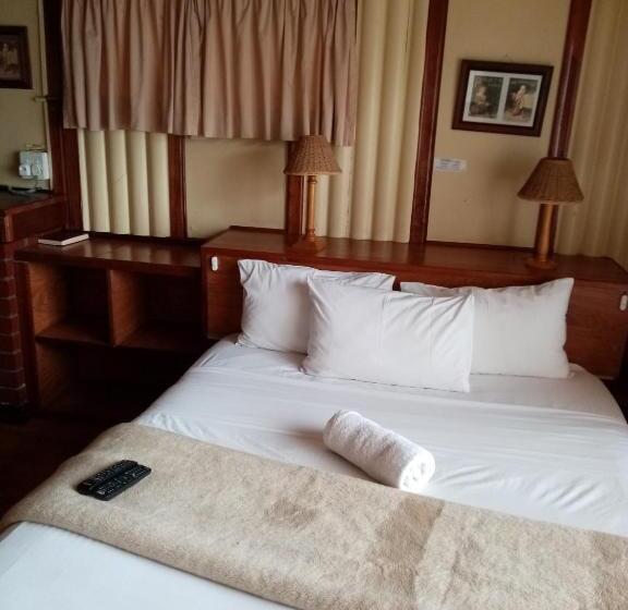 Quarto Economy, Tudor Lodge Guest House