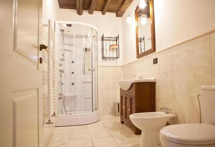Апартаменты 2 Спальни, Castello Oldofredi