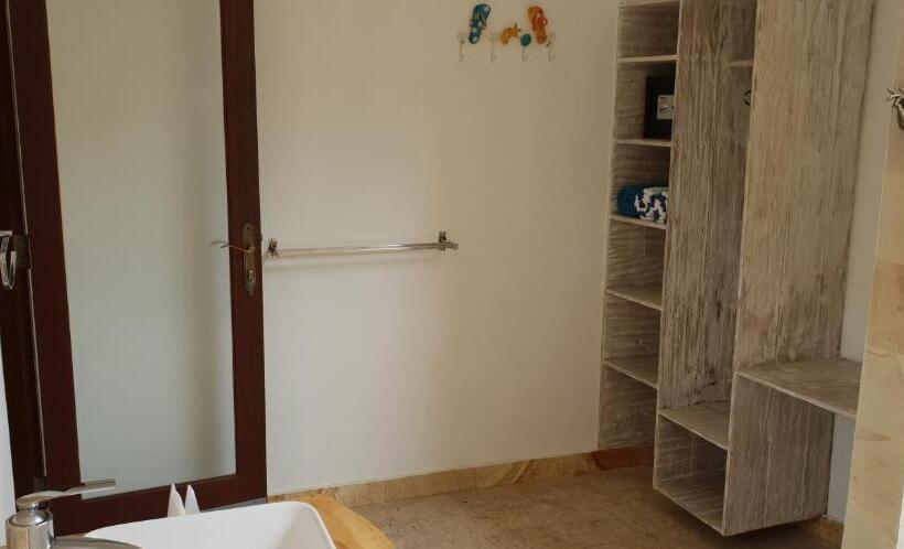 스탠다드 방갈로 정원 전망, Nalini Resort