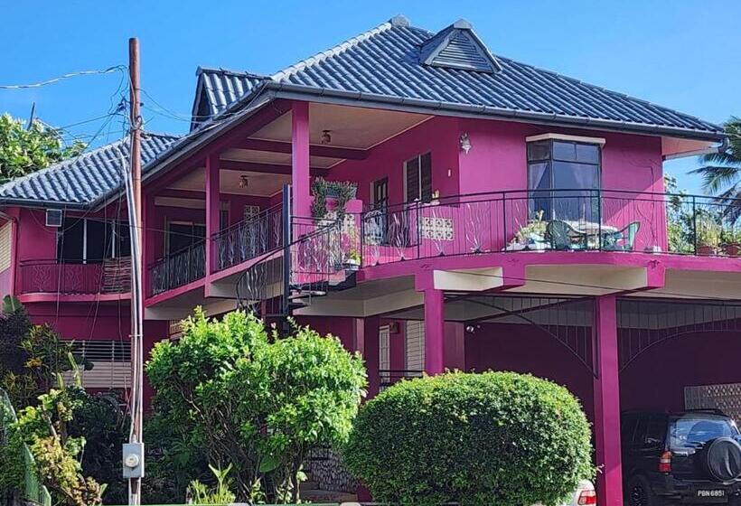 اتاق استاندارد با چشم‌انداز دریا, The Seaside Garden Guesthouse