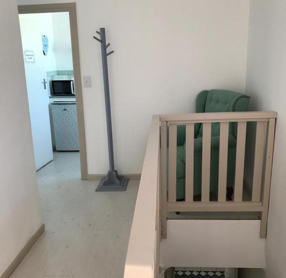 Четырехместный Номер Стандарт, Bay Breeze Guesthouse Selfcatering