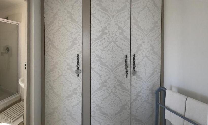 Четырехместный Номер Стандарт, Bay Breeze Guesthouse Selfcatering