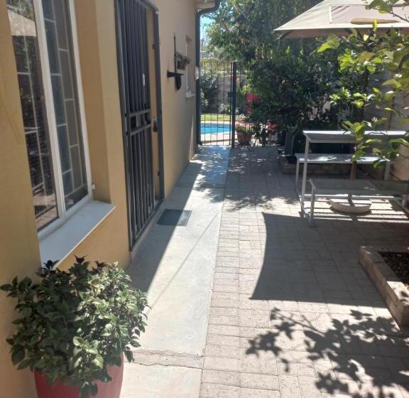 Номер Стандарт, Esperance Guesthouse