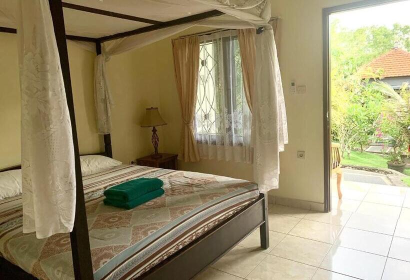 اتاق استاندارد, Tregge Surf Camp Uluwatu