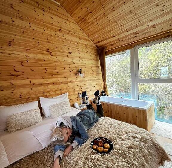 디럭스 주니어 스위트, Guesthouse Marashi