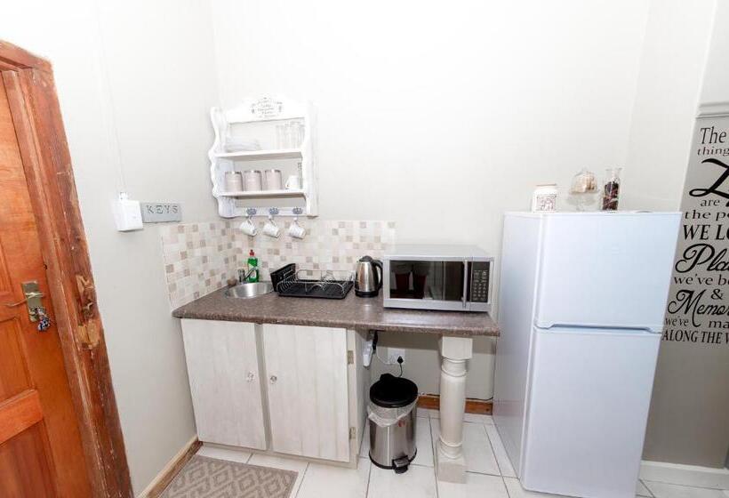 Семейный Номер Вид на Сад, Tarentaalrand Guesthouse