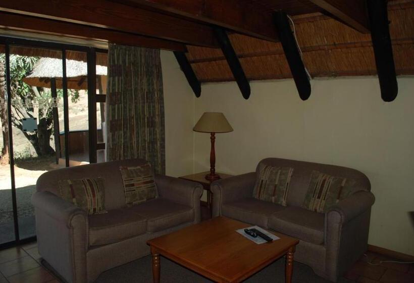 Шале 1 Спальня, Hlalanathi Drakensberg Resort