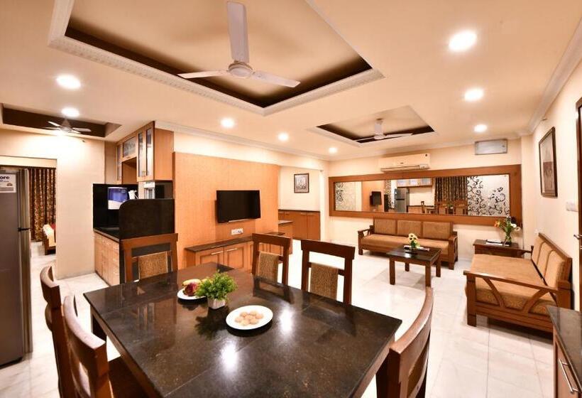 דירת שני חדרים, Click White House Residency, Vadodara