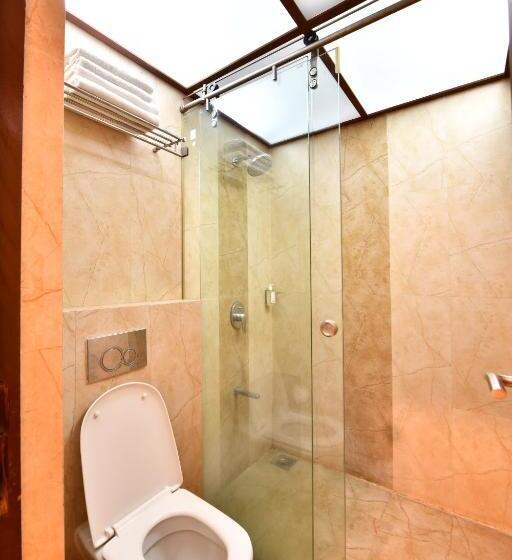 آپارتمان دوبلکس 1 خوابه, Click White House Residency, Vadodara