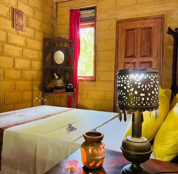 Номер Стандарт Вид на Сад, Kandy Eco Retreat