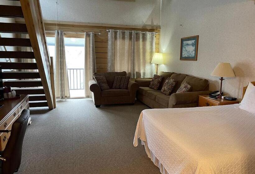 家庭间, Paddle Wheel Inn