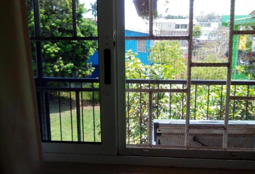 اتاق استاندارد, Don Santiago Guesthouse Downtown