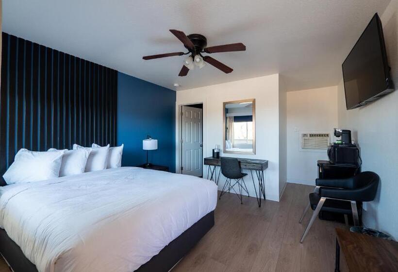Номер Стандарт, Balanced Rock Inn