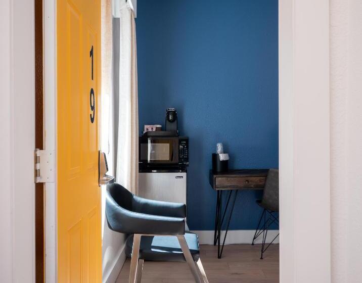 Quarto Estandar, Balanced Rock Inn