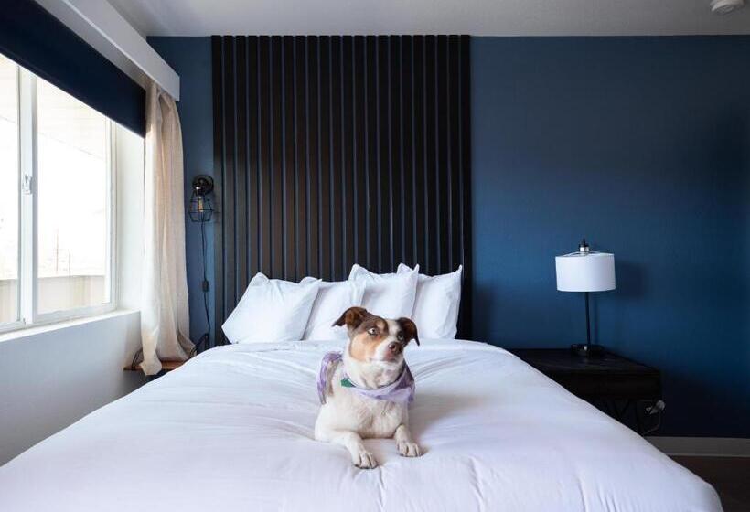 Quarto Estandar, Balanced Rock Inn