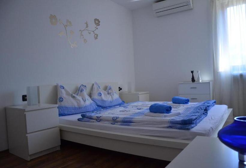 اتاق استاندارد, Apartments Bertok