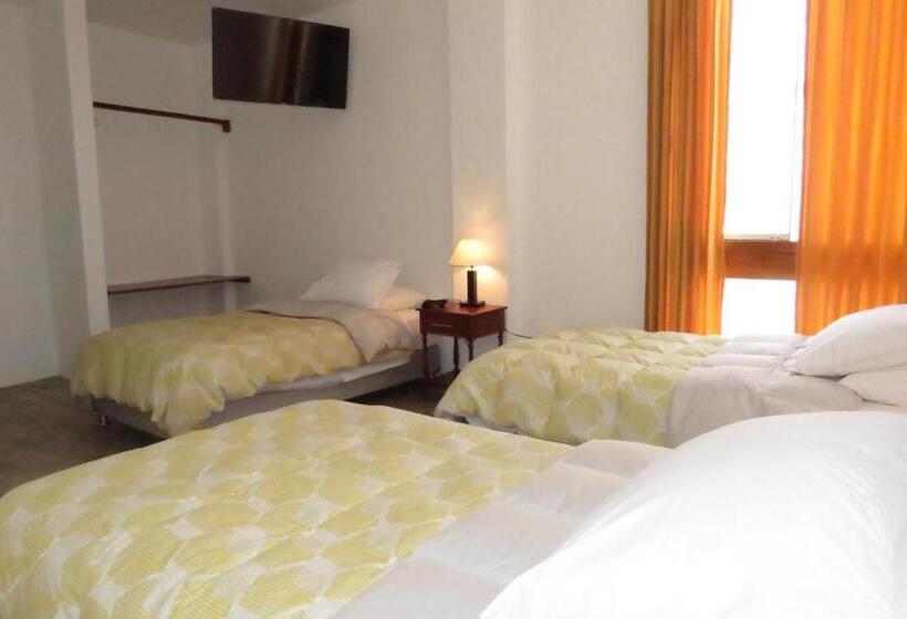 スーペリアトリプルルーム, Huanchaco Hostal