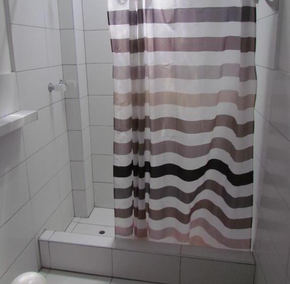 패밀리 스위트, Huanchaco Hostal