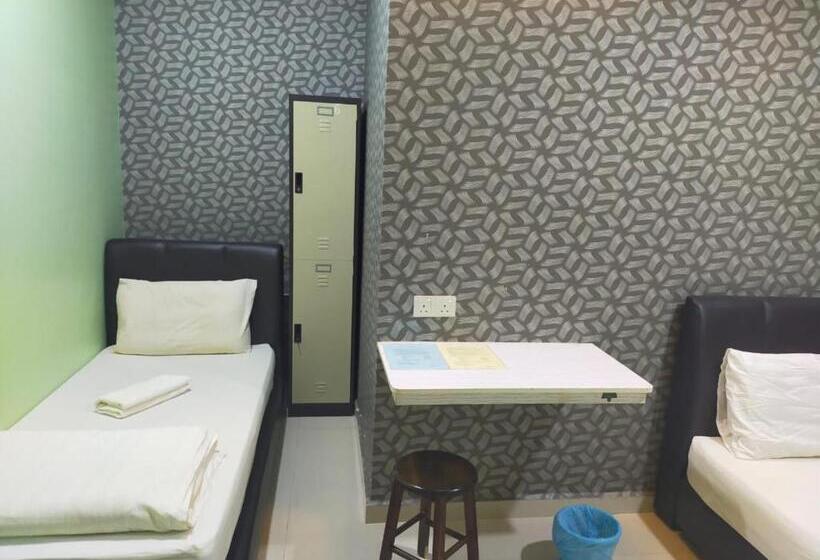 اتاق استاندارد, Leaf Guest House