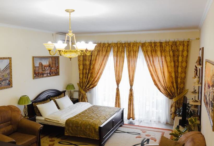 Апартаменты 1 Спальня с Террасой, Mini Hotel Glove House