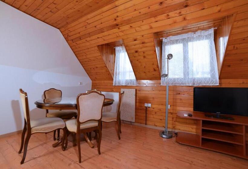 سوئیت 2 خوابه, Guesthouse Les