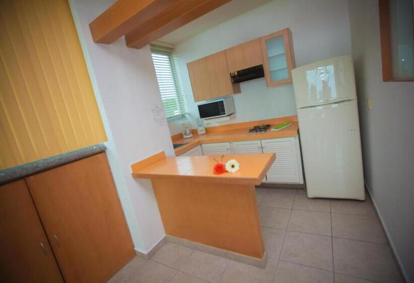 Huoneisto 1 Makuuhuone Merinäkymä, Banderas Suites