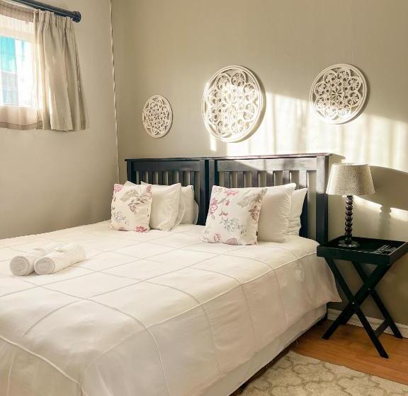 침실 3개 아파트, Goulden Street Guest House