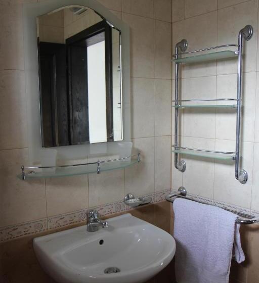 Дом 2 Спальни, New Bakalov House
