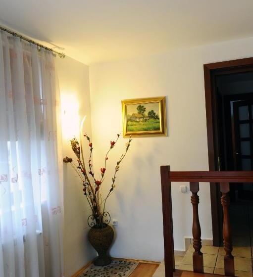 Номер Стандарт, Rapsodia Pension