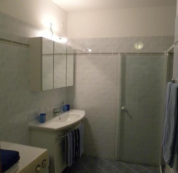 Апартаменты 2 Спальни, Gästehaus Lisa